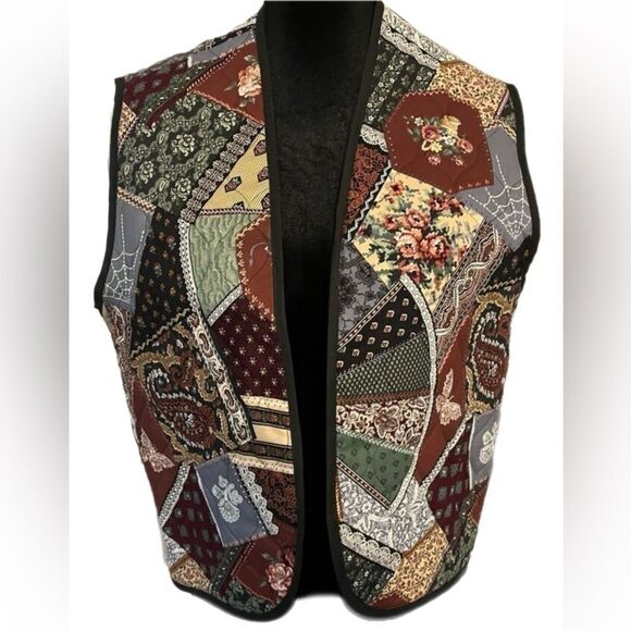 Vintage Handmade Women’s quilted vest. Size XL￼ - Picture 3 of 7
